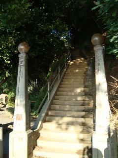 Stairway Entry med